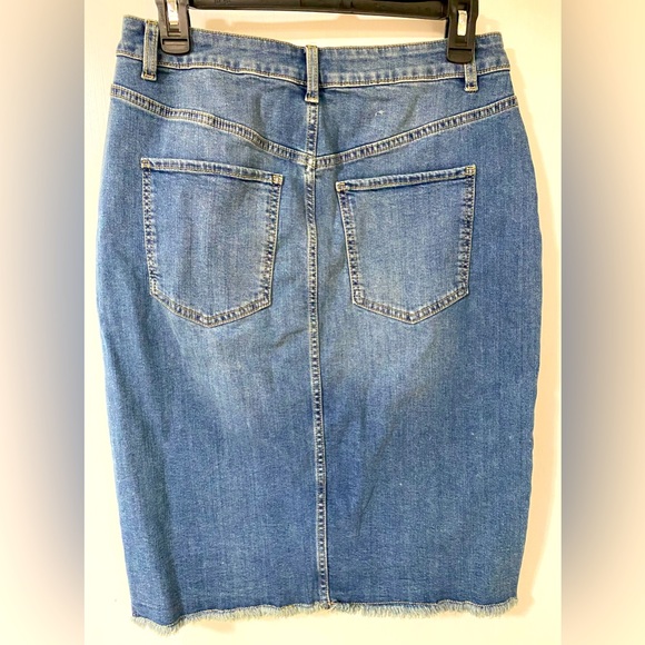 NWT Falls Creek Women’s Denim Skirt - Picture 2 of 7